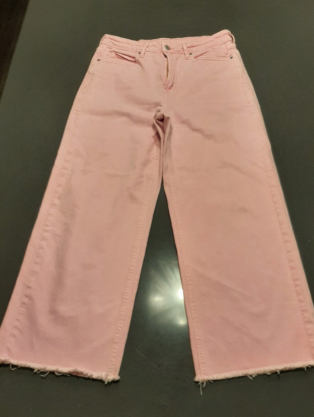 Old Navy Pink Wide Leg Raw Hem Jeans Size 8 Cropped High Rise